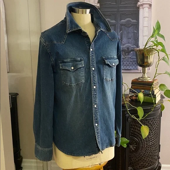 Vintage Red Squad dark  blue denim
Shirt men’s size L - Picture 5 of 9